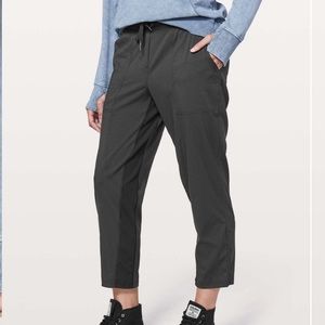 Lululemon Black Dance Studio Crop II *Unlined 20"